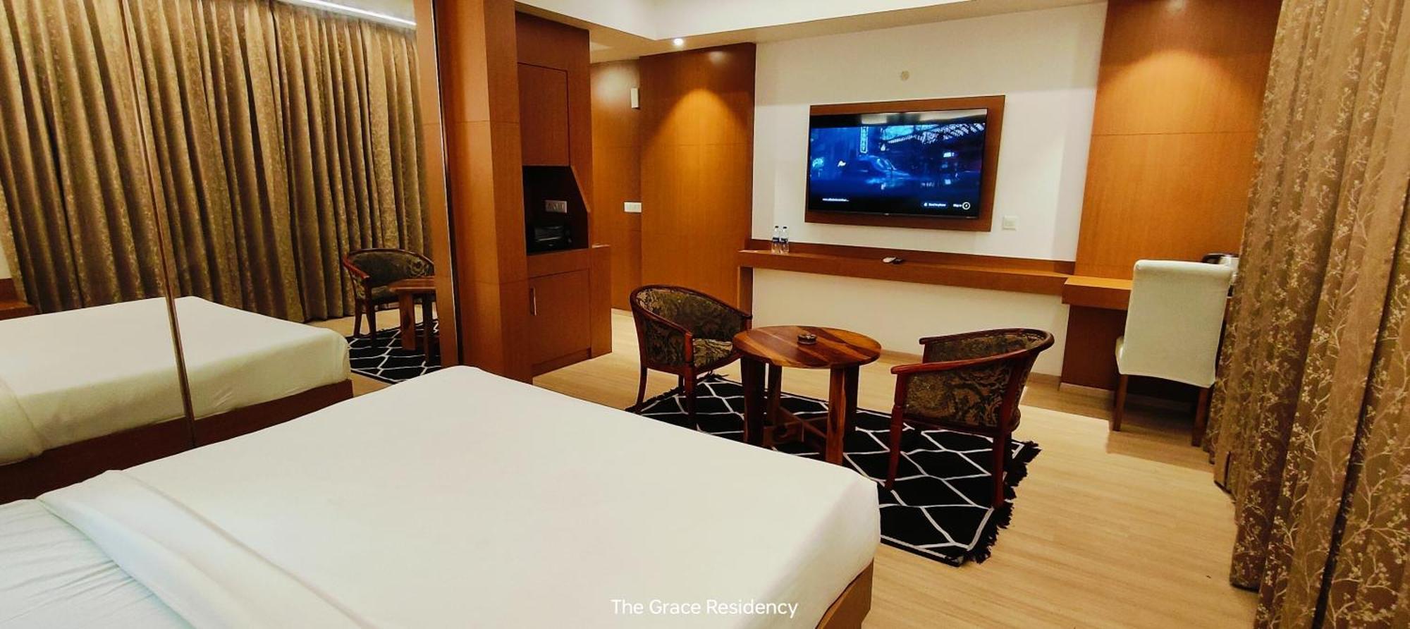 The Grace Residency - Gomtinagar, Lucknow Aparthotel Exterior foto