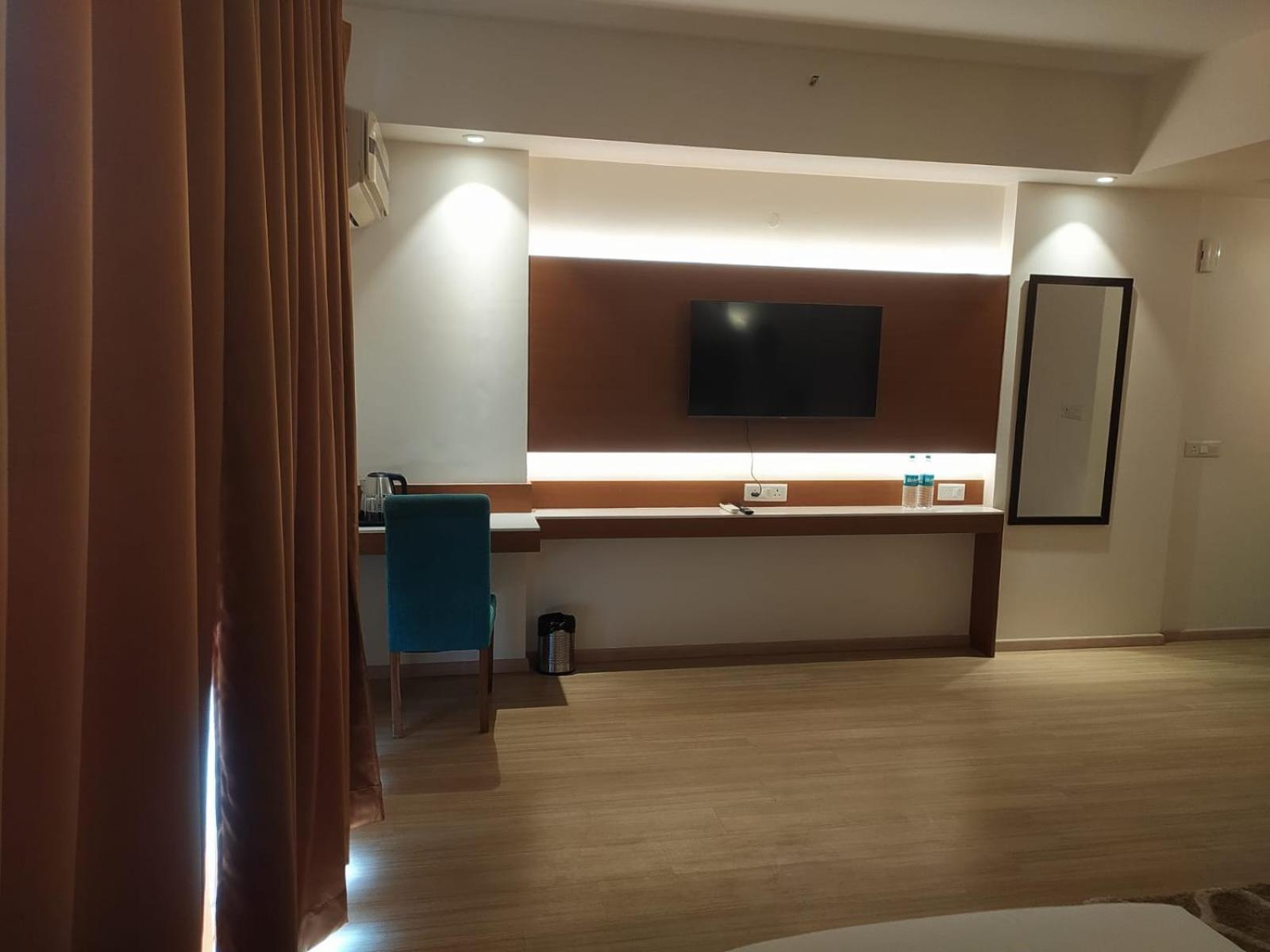 The Grace Residency - Gomtinagar, Lucknow Aparthotel Exterior foto